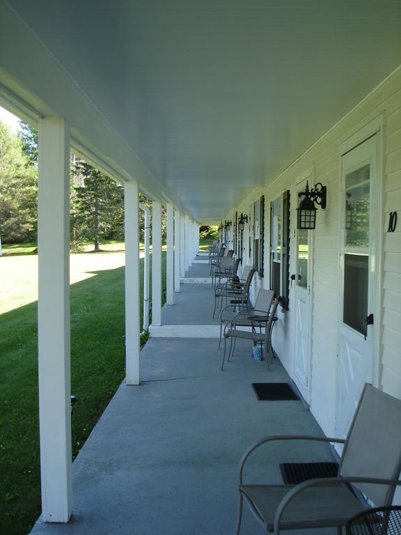 Ducktrap Motel Lincolnville Exterior photo